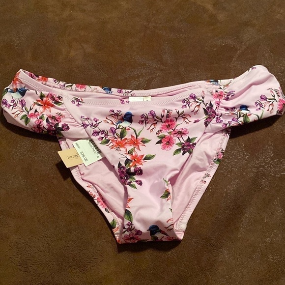 Nanette Lapore scoop swim with Shade and shore top (Sm-Med), bottoms size 8 - Picture 1 of 14